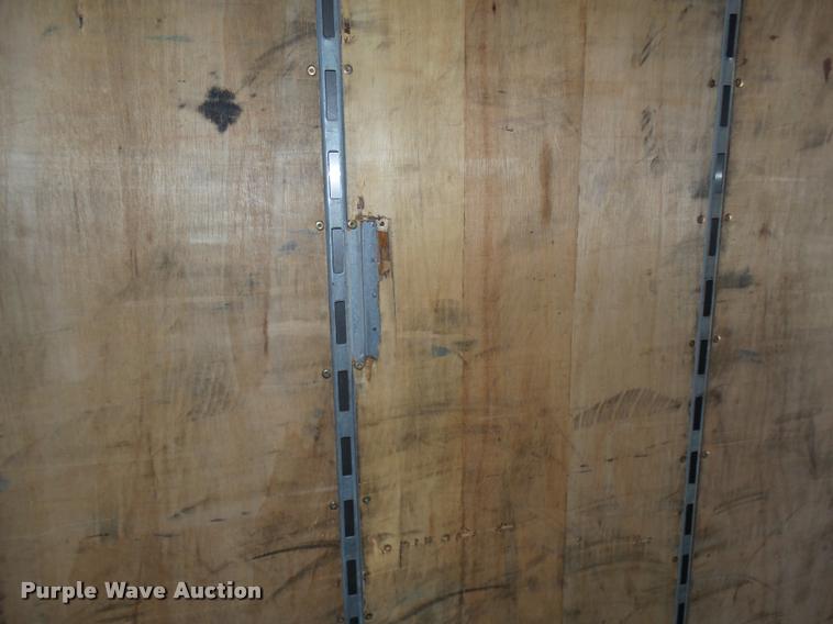 image for item DB2369 2004 Great Dane dry van trailer