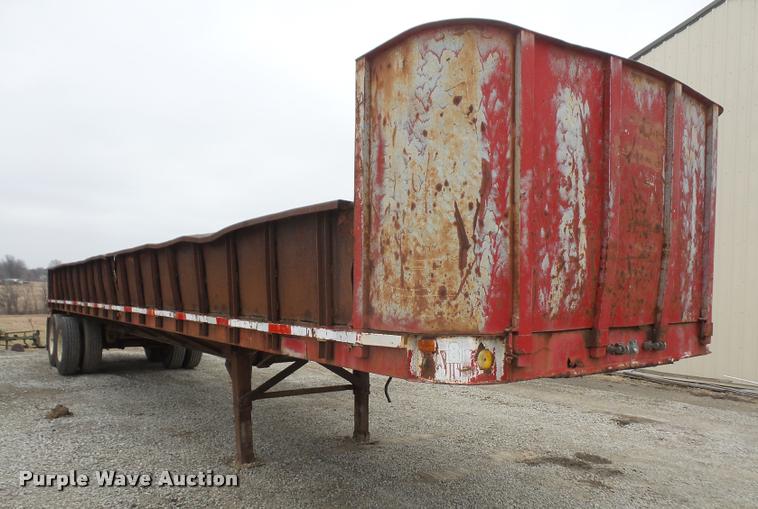 image for item DB2989 1969 Fontaine DTW-1-554 flatbed trailer