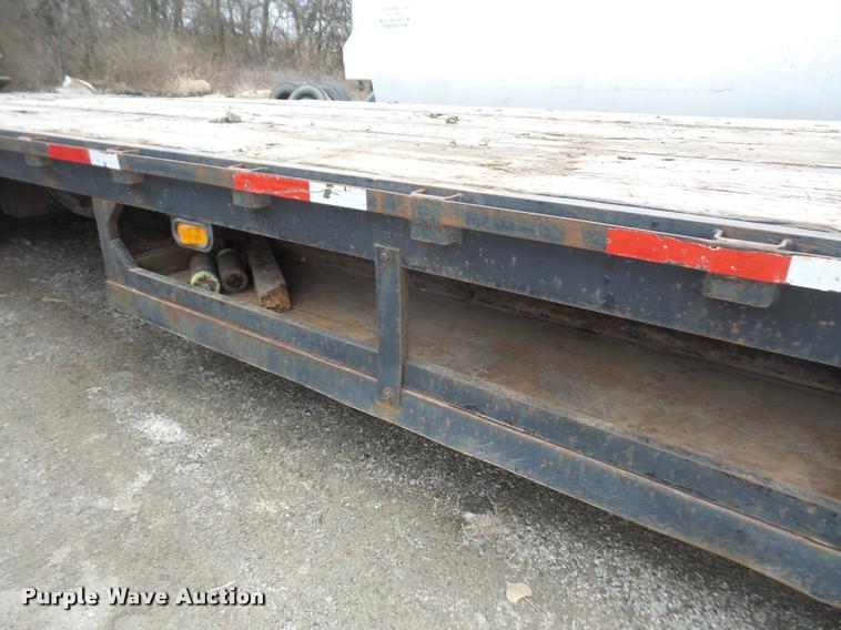 image for item DB2996 1989 Great Dane drop deck trailer