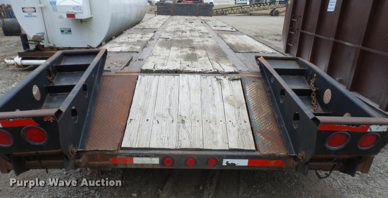 image for item DB2996 1989 Great Dane drop deck trailer