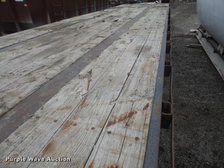 image for item DB2996 1989 Great Dane drop deck trailer