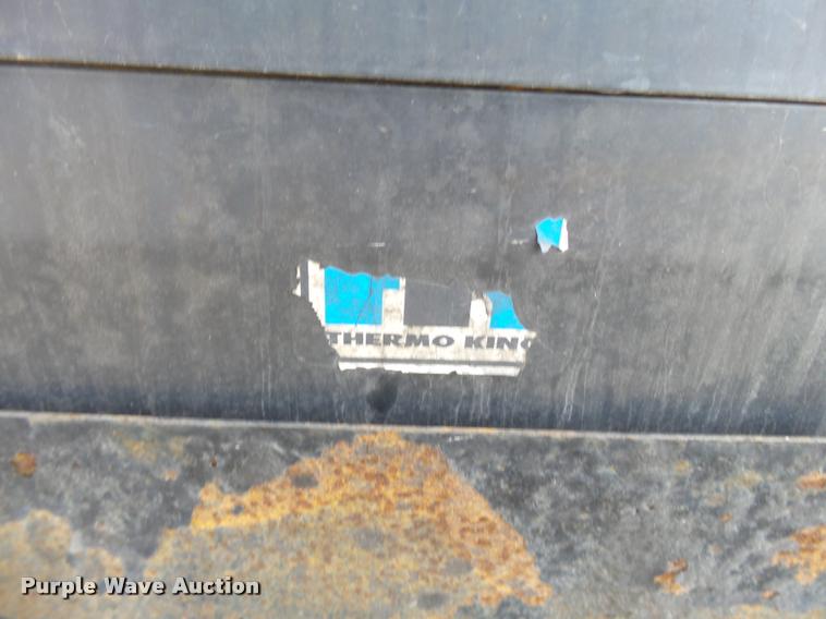 image for item J2642 2005 Freightliner Columbia semi truck