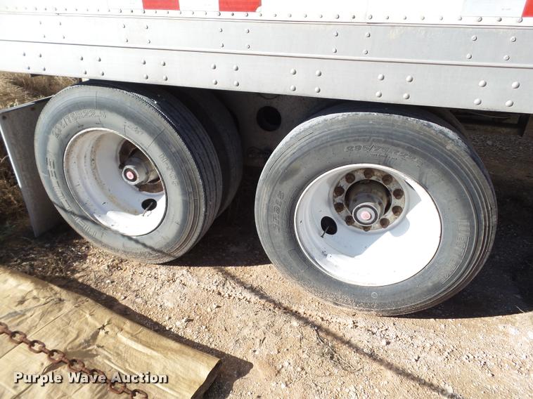 image for item L1625 2006 Lufkin dry van trailer