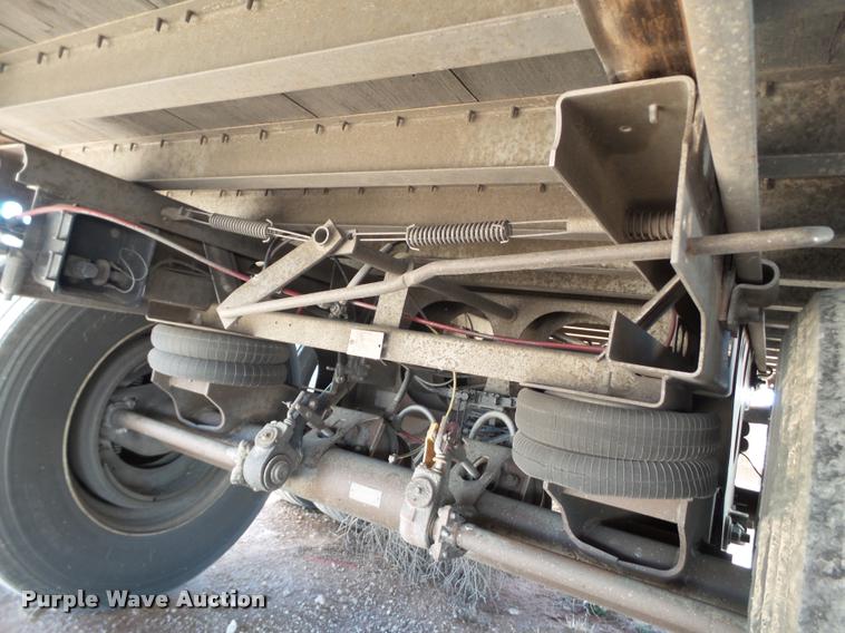 image for item L1625 2006 Lufkin dry van trailer