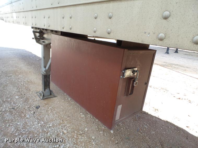 image for item L1625 2006 Lufkin dry van trailer