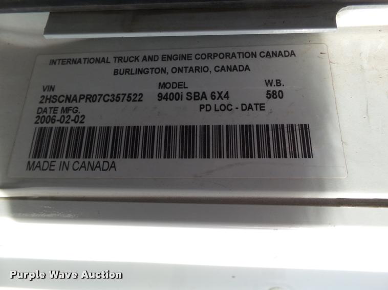 image for item L1628 2007 International 9400i semi truck