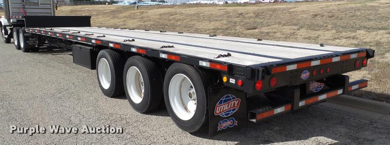 image for item L1629 2015 Utility Trailers drop deck trailer