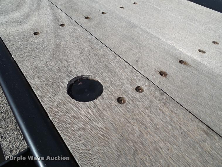 image for item L1629 2015 Utility Trailers drop deck trailer