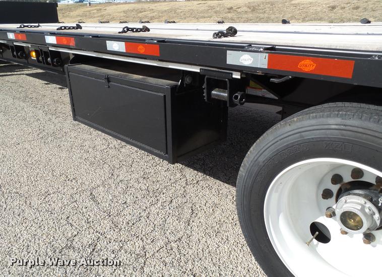 image for item L1629 2015 Utility Trailers drop deck trailer