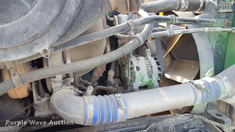 image for item L1640 2006 Freightliner Columbia semi truck