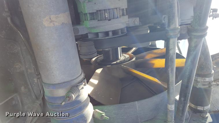 image for item L1640 2006 Freightliner Columbia semi truck