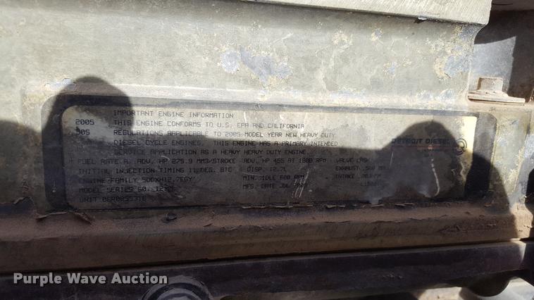 image for item L1640 2006 Freightliner Columbia semi truck