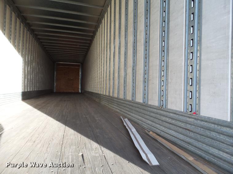 image for item L1649 2001 Lufkin dry van trailer