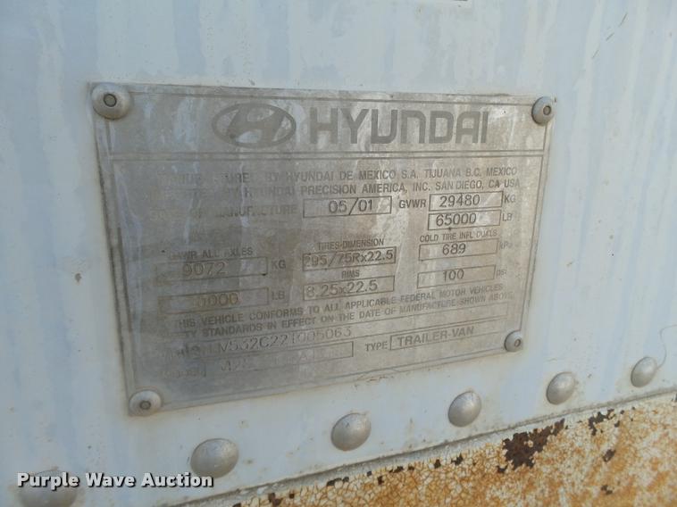 image for item L1651 2002 Hyundai dry van trailer