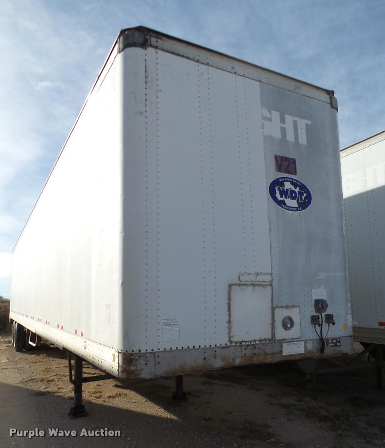 image for item L1652 2001 Lufkin dry van trailer