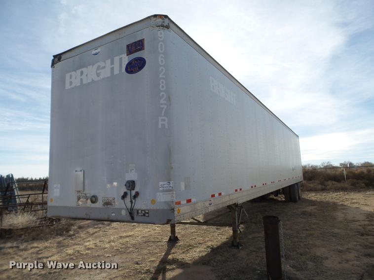 image for item L1653 2001 Lufkin dry van trailer