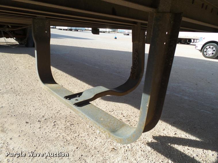 image for item L1656 2006 Lufkin dry van trailer