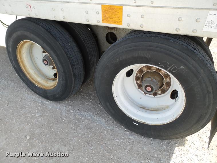 image for item L1656 2006 Lufkin dry van trailer