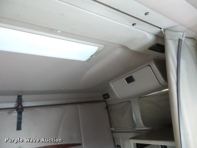 image for item L4531 2007 International 9400i semi truck