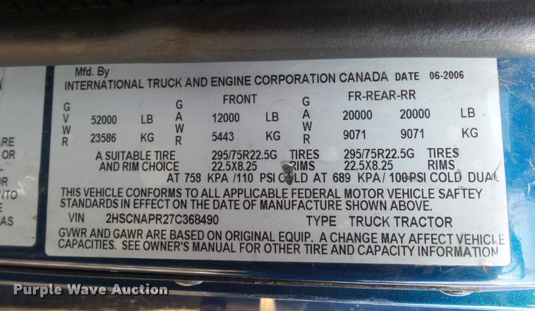 image for item L4531 2007 International 9400i semi truck