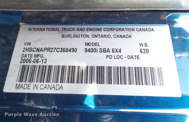 image for item L4531 2007 International 9400i semi truck