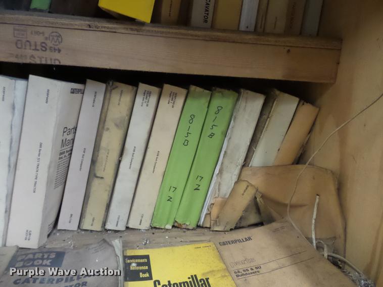 image for item AX9271 Caterpillar service manuals