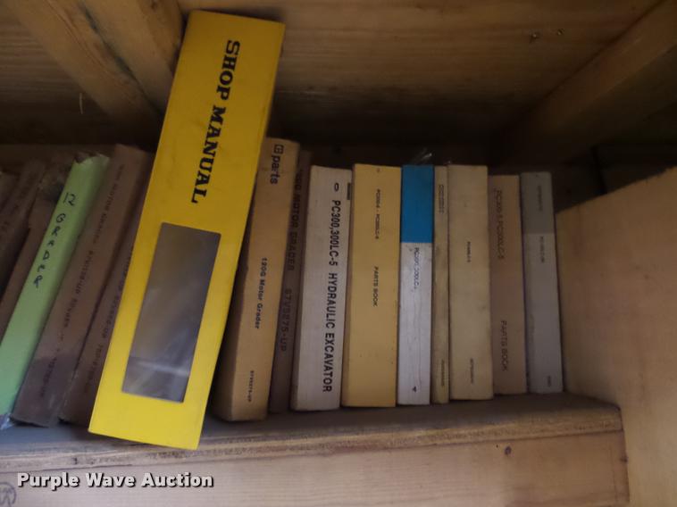 image for item AX9271 Caterpillar service manuals