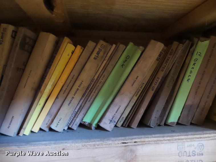 image for item AX9271 Caterpillar service manuals