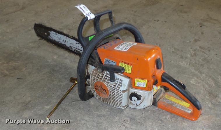 image for item AX9355 Stihl MS250 chain saw