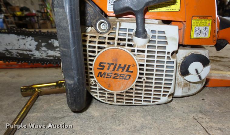 image for item AX9355 Stihl MS250 chain saw