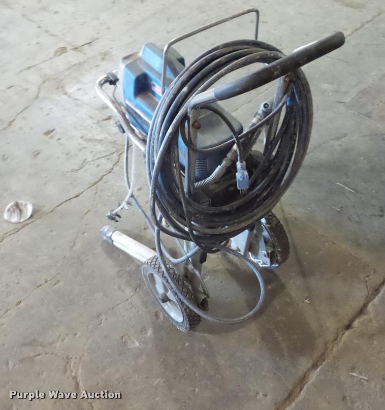 image for item AX9363 Graco Magnum Pro X7 airless paint sprayer