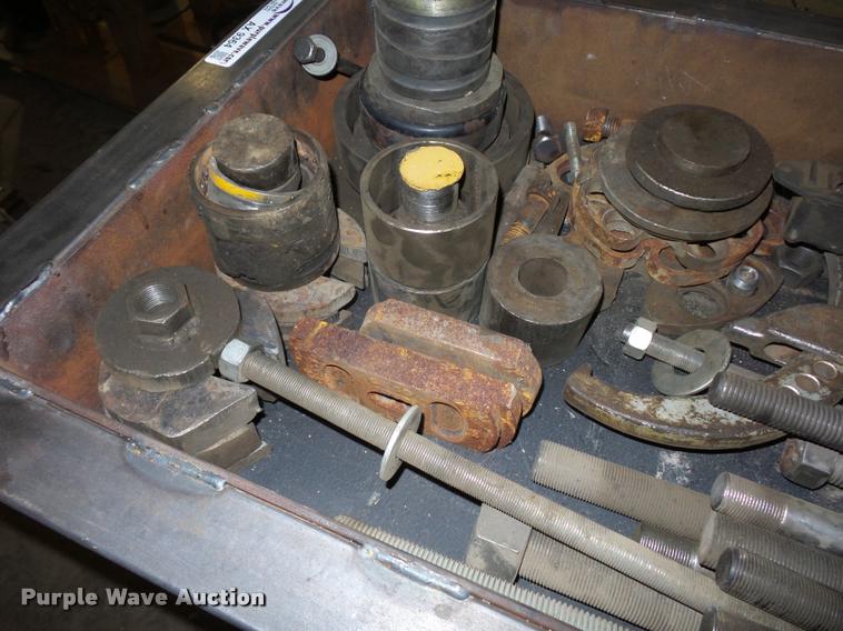 image for item AX9364 SPX Power Team hydraulic port-a-power