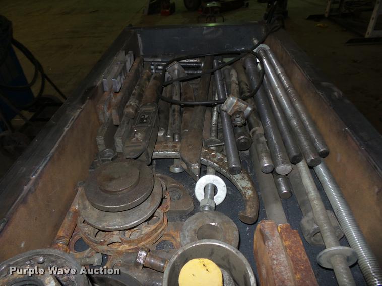 image for item AX9364 SPX Power Team hydraulic port-a-power