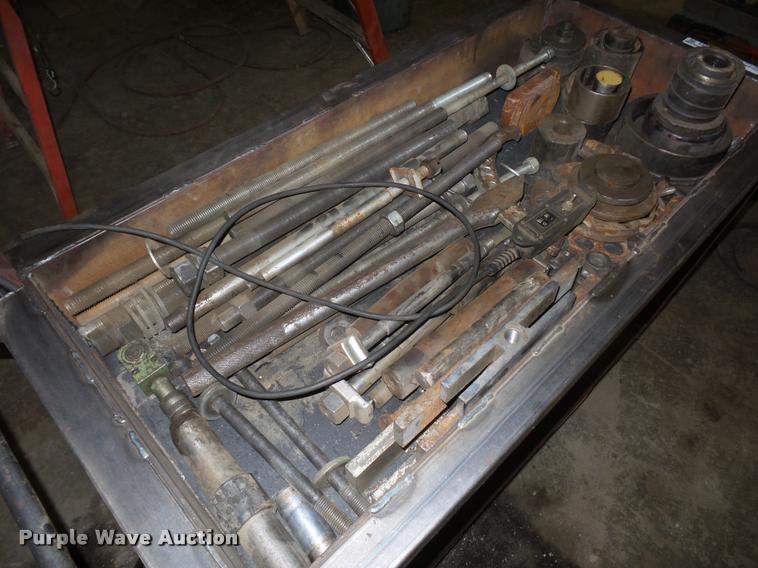 image for item AX9364 SPX Power Team hydraulic port-a-power