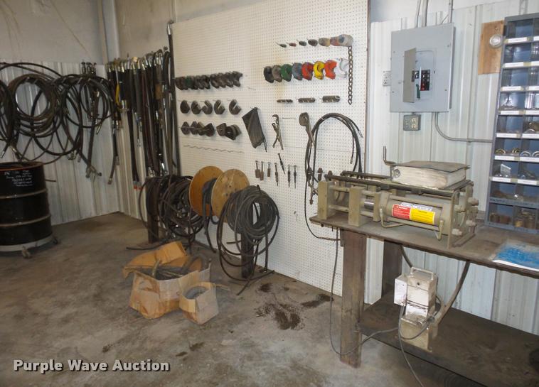 image for item AX9370 Caterpillar 4C9900 hose machine