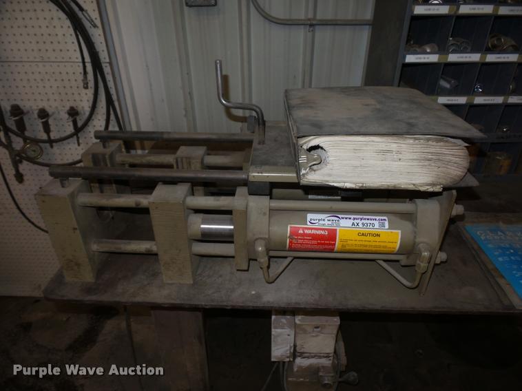 image for item AX9370 Caterpillar 4C9900 hose machine