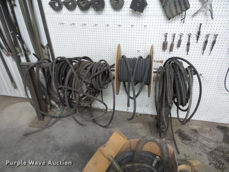 image for item AX9370 Caterpillar 4C9900 hose machine