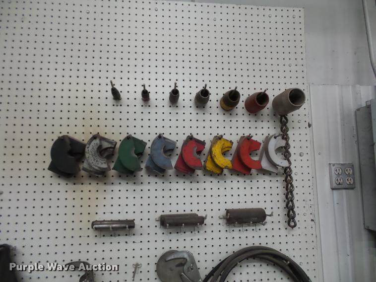 image for item AX9370 Caterpillar 4C9900 hose machine