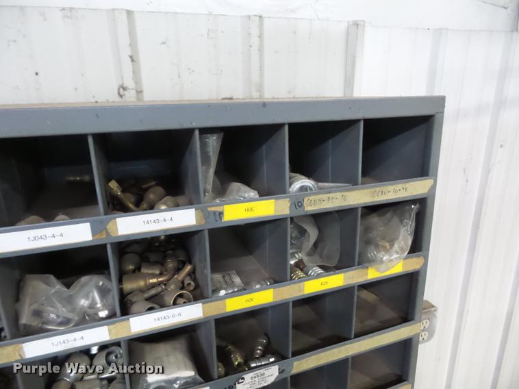 image for item AX9371 Caterpillar 4C3670 hose crimping machine