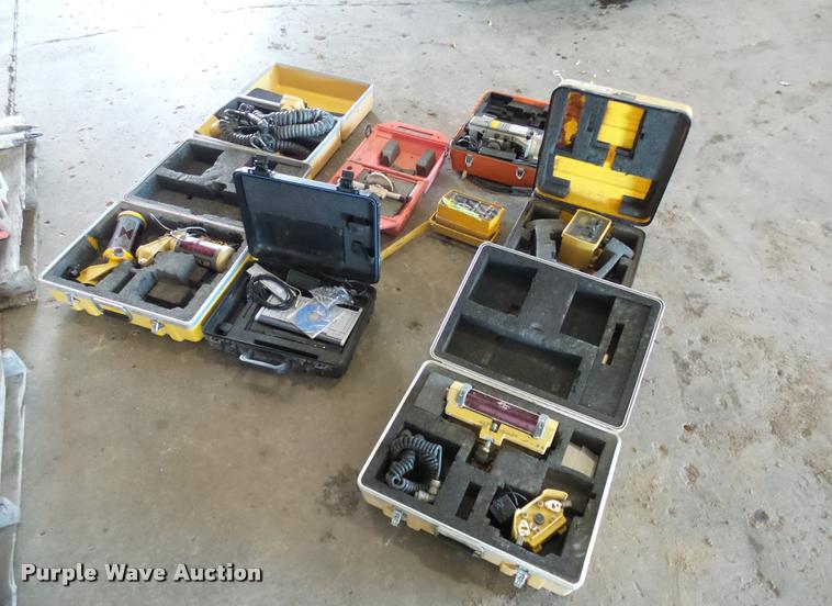 image for item BH9333 Assorted surveying and grading equipment