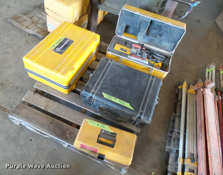 image for item BH9333 Assorted surveying and grading equipment