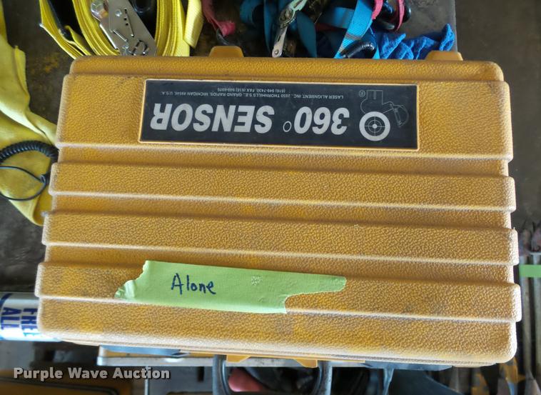 image for item BH9333 Assorted surveying and grading equipment