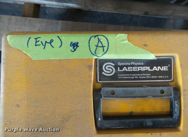 image for item BH9333 Assorted surveying and grading equipment