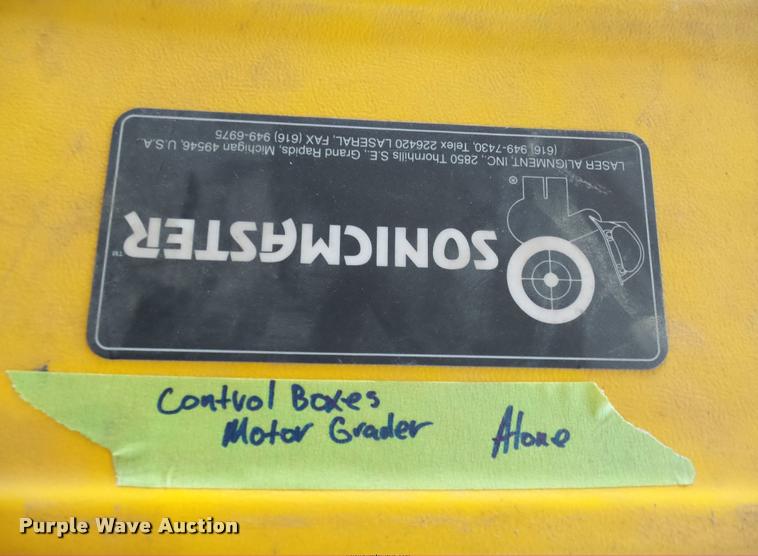 image for item BH9333 Assorted surveying and grading equipment