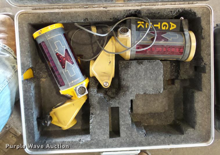 image for item BH9333 Assorted surveying and grading equipment