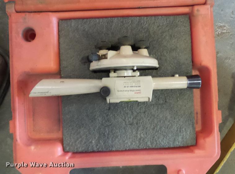 image for item BH9333 Assorted surveying and grading equipment