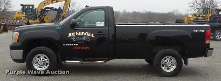 image for item DA5865 2009 GMC Sierra 2500HD pickup truck