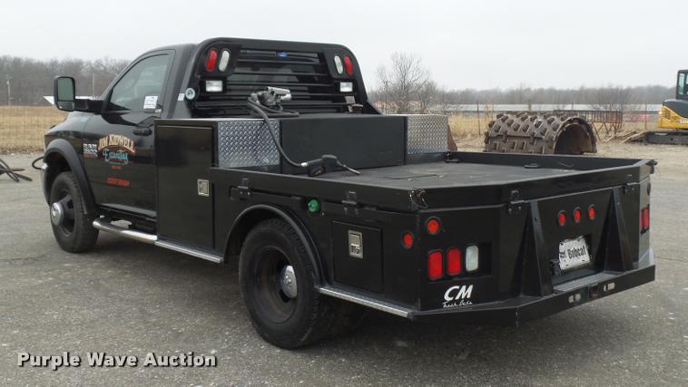 image for item DA5866 2013 Ram 3500 flatbed pickup truck