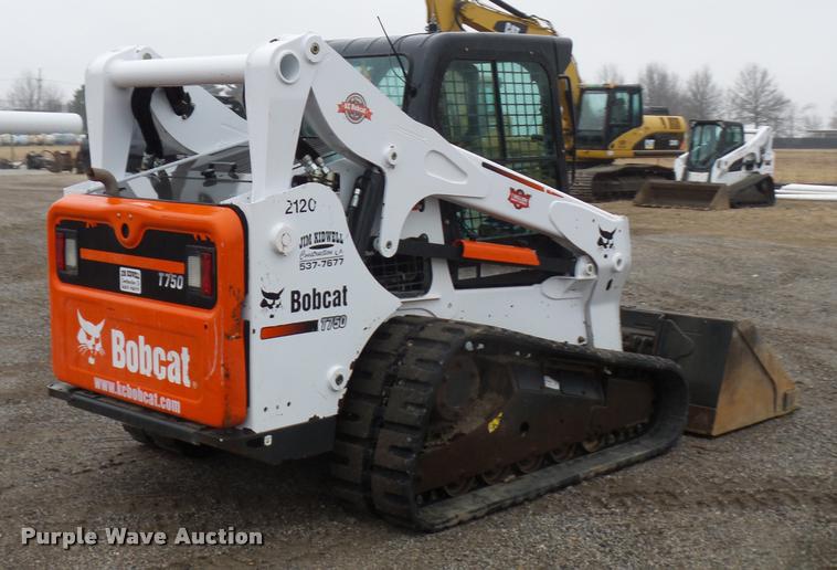 image for item DA5867 2015 Bobcat T750 skid steer
