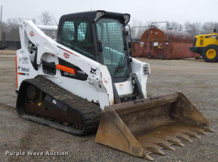 image for item DA5867 2015 Bobcat T750 skid steer